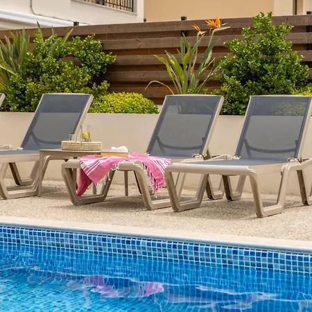 Melisos Villa *