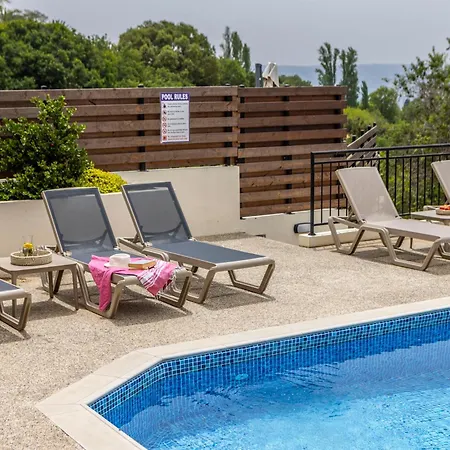 Melisos Villa Lysos